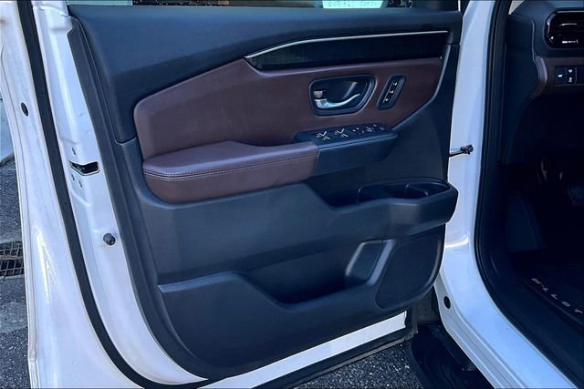 Used 2023 Honda Pilot Elite image 18