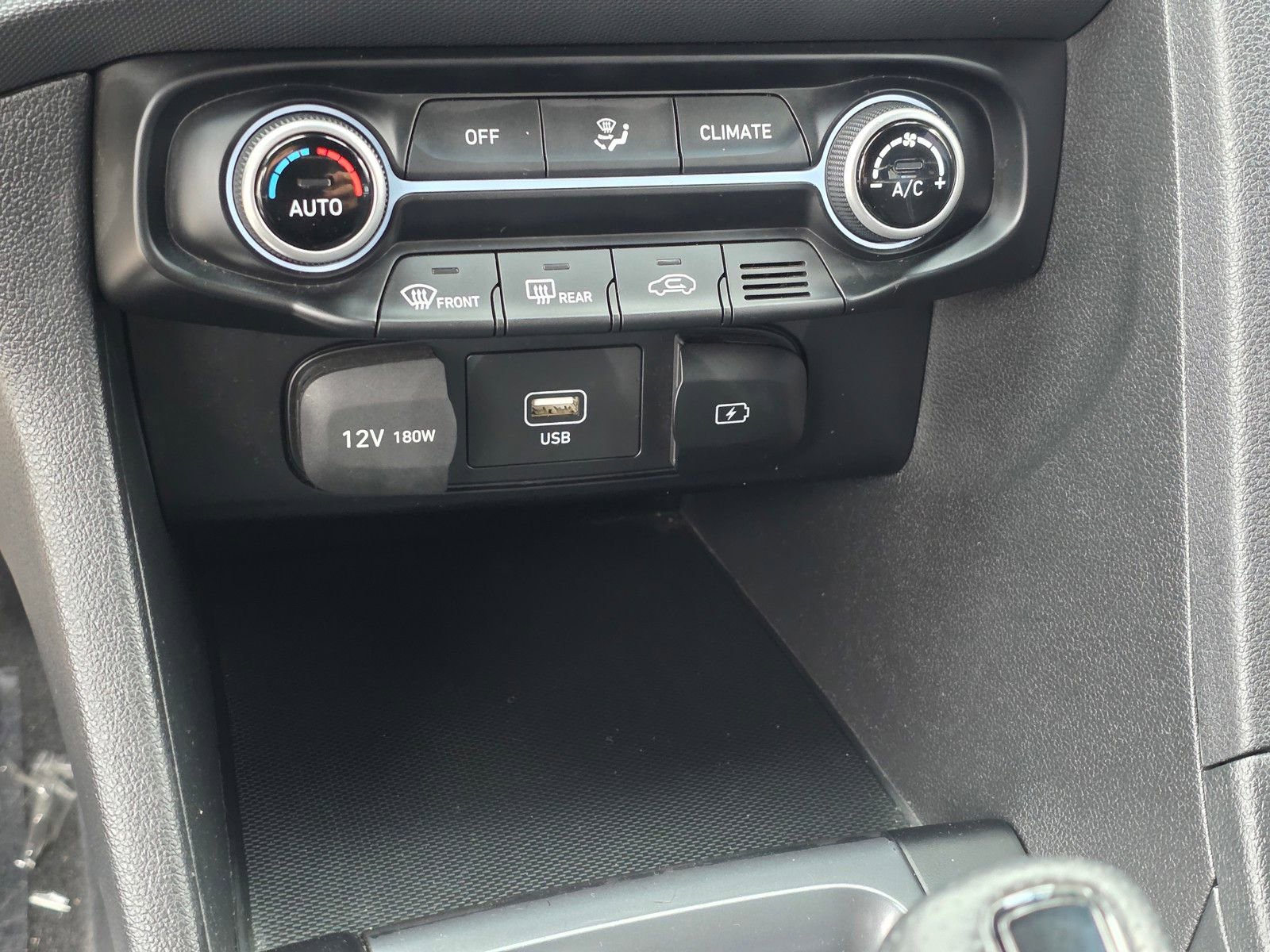 Certified 2022 Hyundai Veloster N image 28