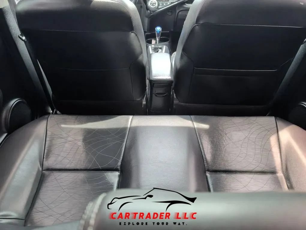 Used 2015 Toyota Prius C Four FWD image 19