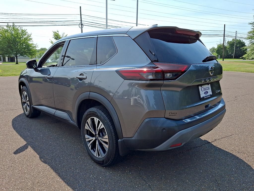 Used 2021 Nissan Rogue SV AWD/4WD image 7