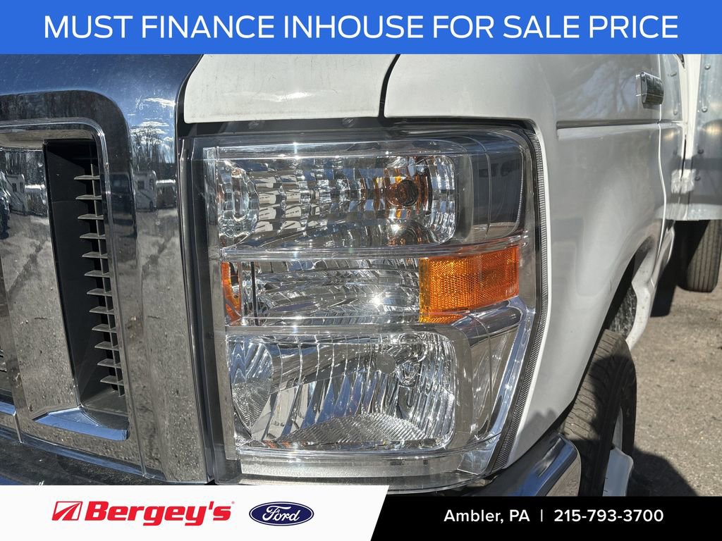 New 2024 Ford E-450 and Econoline 450 Super Duty w/ Power Windows & Locks Group image 27
