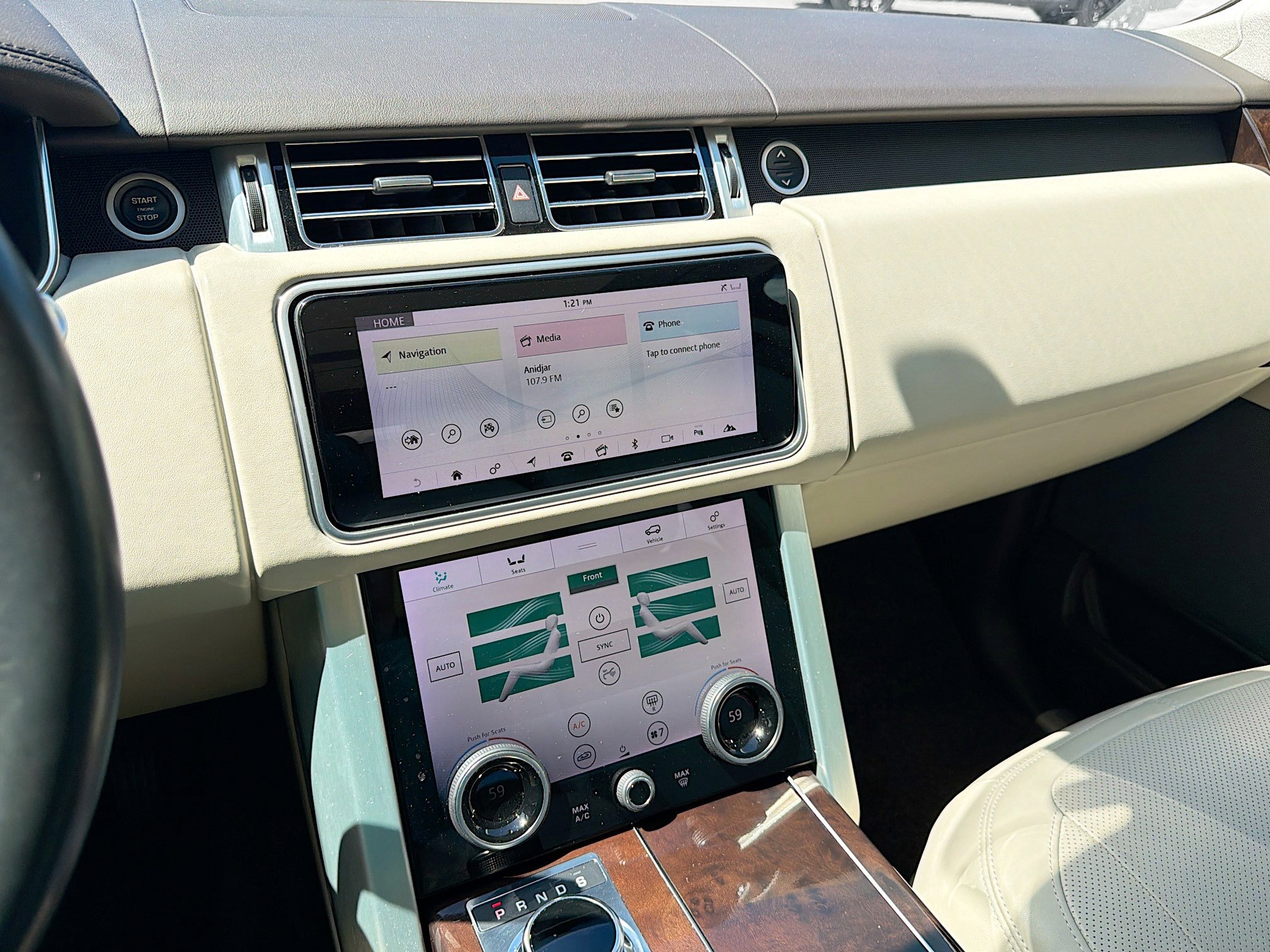 Used 2019 Land Rover Range Rover HSE image 29