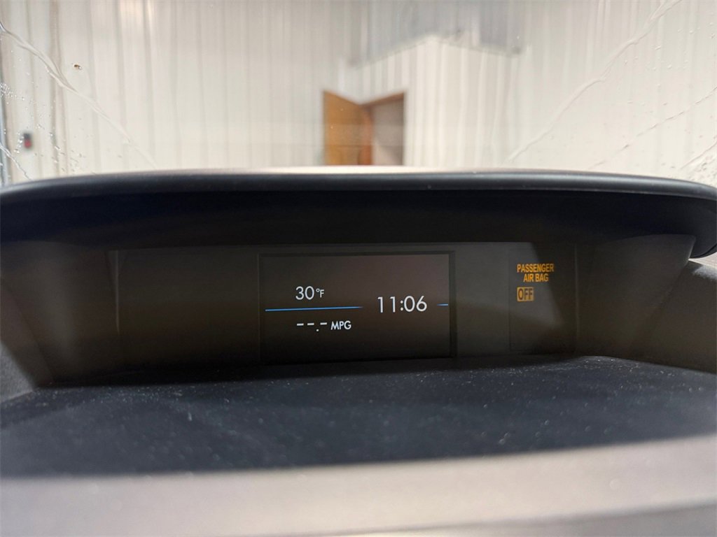 Used 2015 Subaru Forester 2.5i w/ Alloy Wheel Package image 16