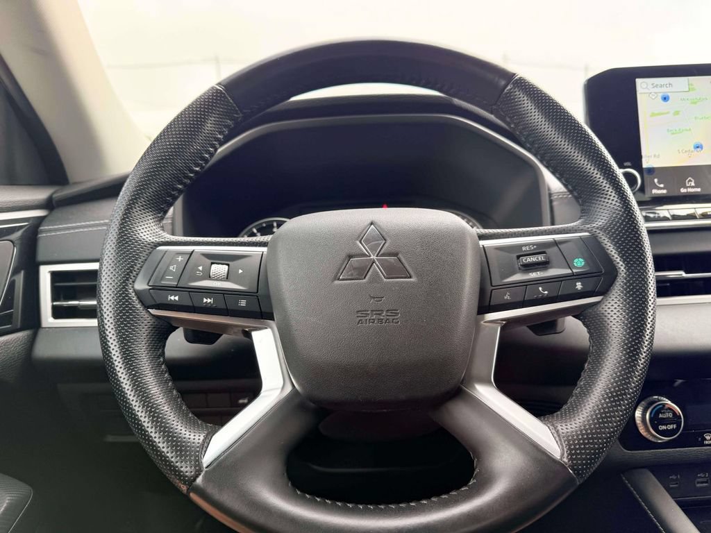Used 2022 Mitsubishi Outlander SEL Black Edition AWD/4WD image 17