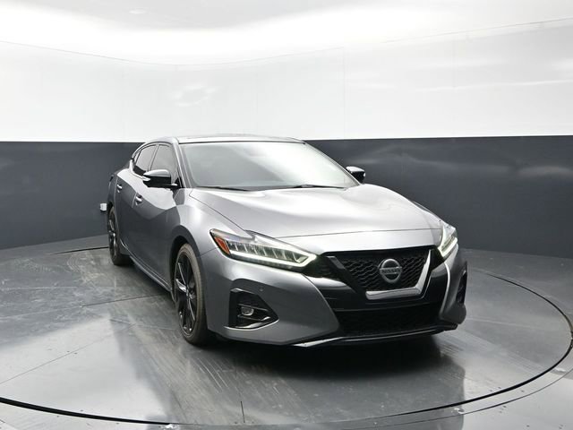 Used 2022 Nissan Maxima SR w/ Sport Mat Group FWD image 5