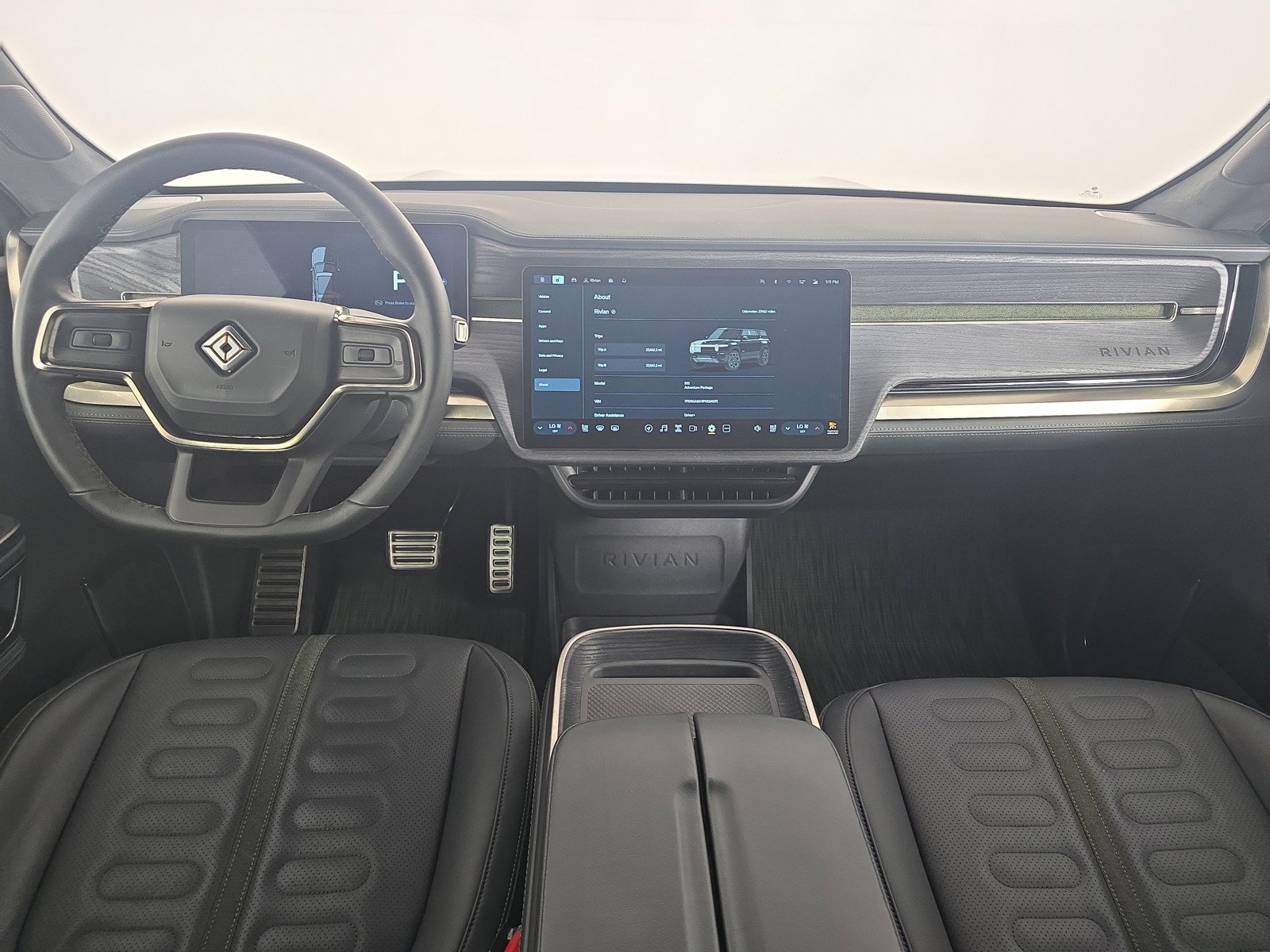 Used 2023 Rivian R1S Adventure image 27