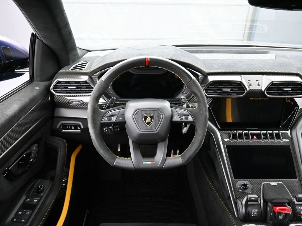 Used 2023 Lamborghini Urus Performante image 19