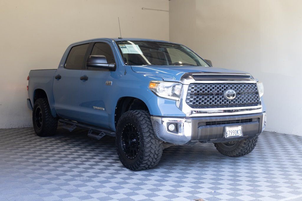 Used 2019 Toyota Tundra SR5 w/ SR5 Convenience Package image 6