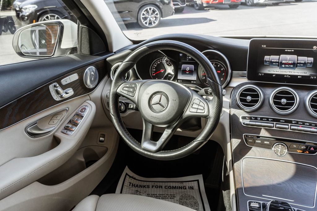 Used 2017 Mercedes-Benz C 300 4MATIC Sedan image 13