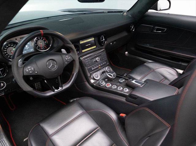 Used 2013 Mercedes-Benz SLS AMG GT Roadster image 17