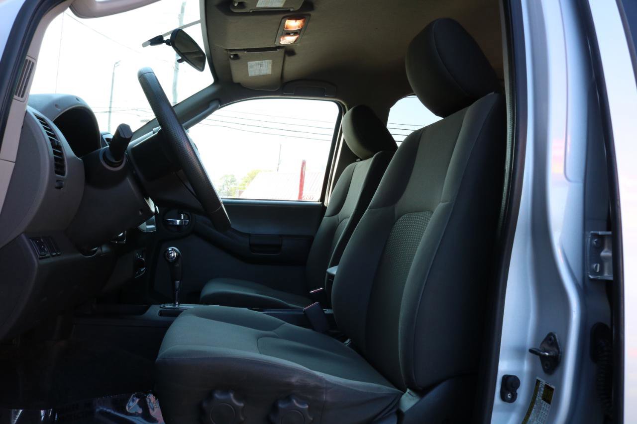 Used 2011 Nissan Xterra S AWD/4WD image 19