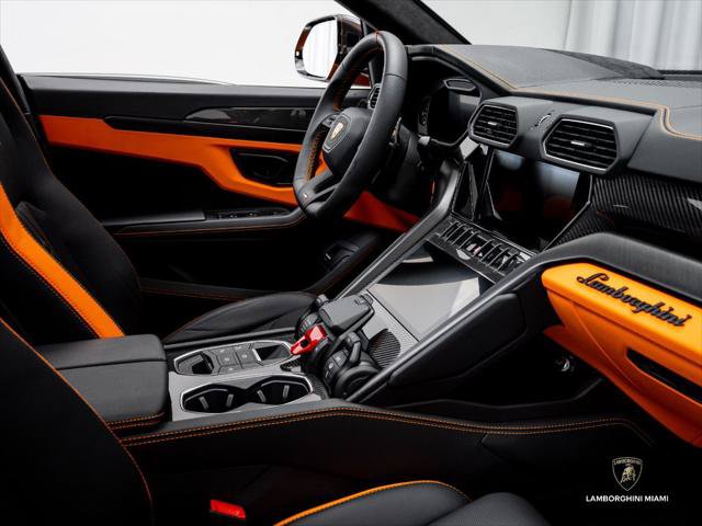 Used 2024 Lamborghini Urus S AWD/4WD image 43