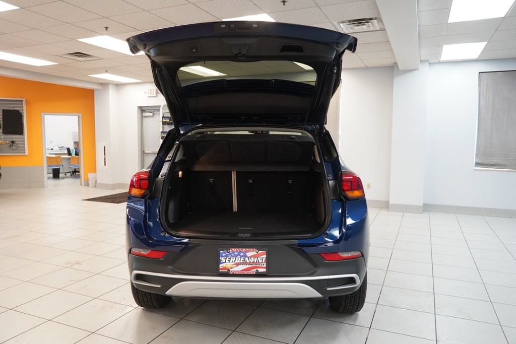 Used 2022 Buick Encore GX Select AWD/4WD image 9