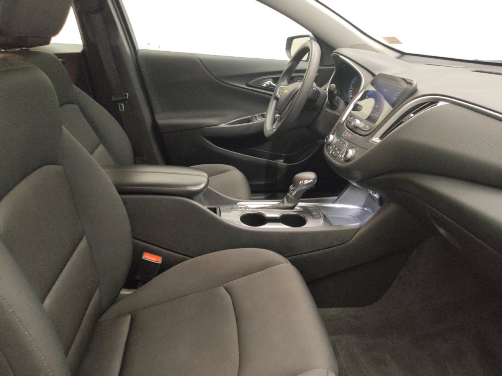Used 2023 Chevrolet Malibu LT FWD image 21