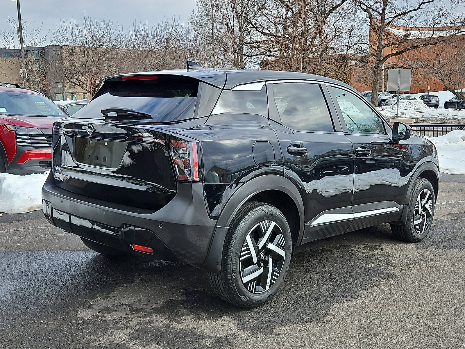 Certified 2025 Nissan Kicks SV w/ Illumination Package image 6