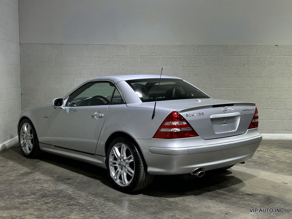 Used 2004 Mercedes-Benz SLK 230 image 5
