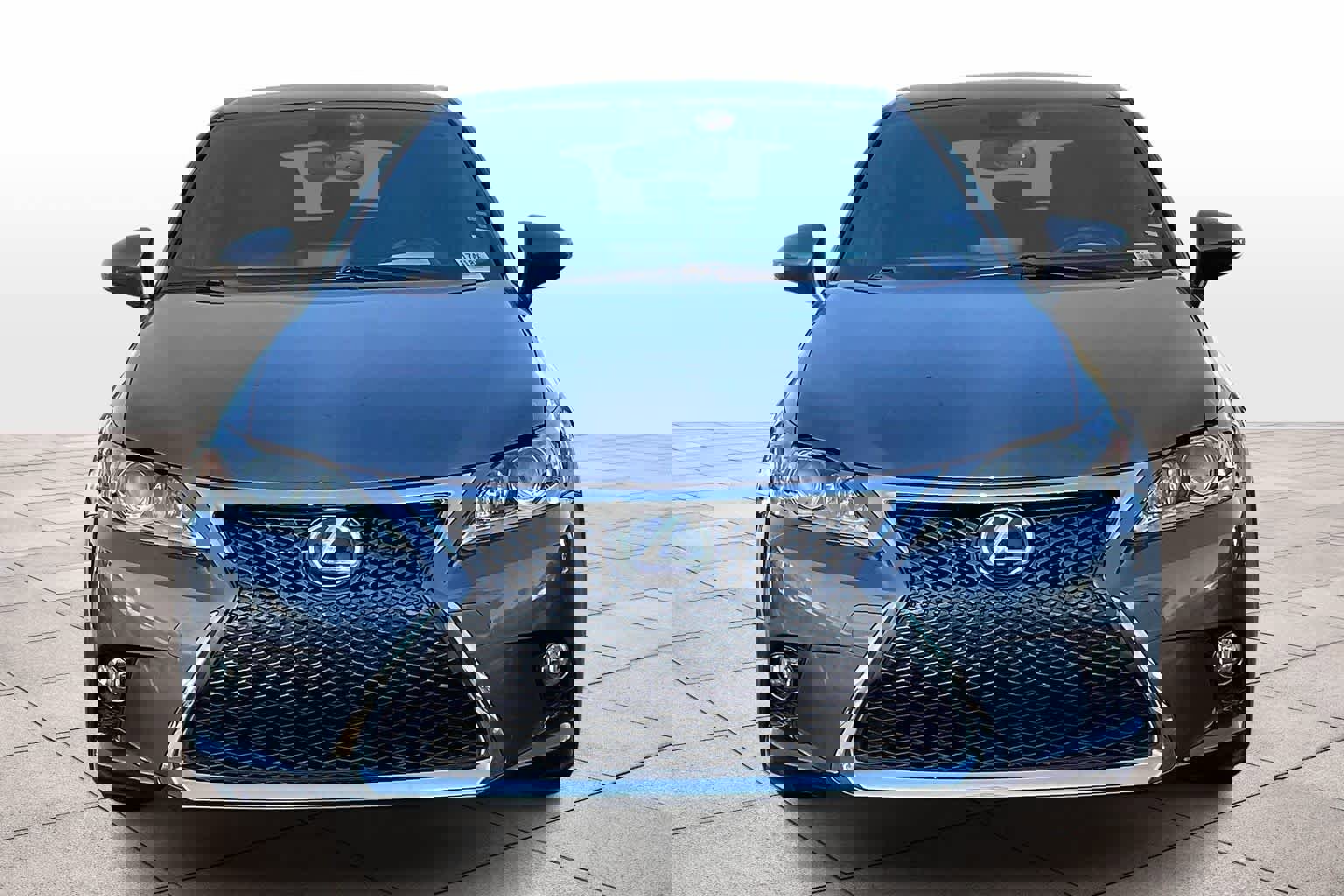 Used 2017 Lexus CT 200h image 3