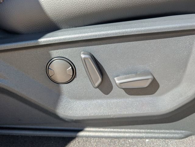 New 2026 Ford F250 Lariat w/ Tremor Off-Road Package image 62