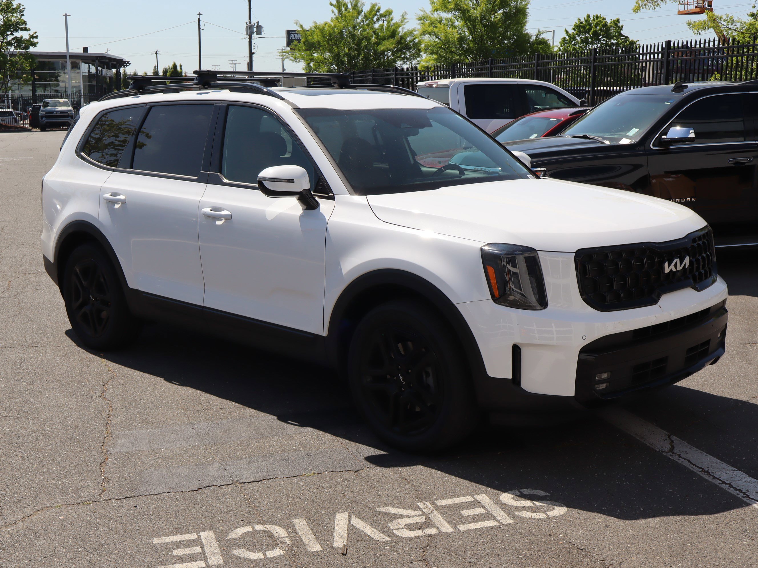 Used 2024 Kia Telluride SX Prestige X-Line AWD/4WD image 2