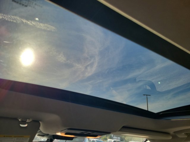 Certified 2023 Nissan Rogue SL w/ SL Premium Package image 20