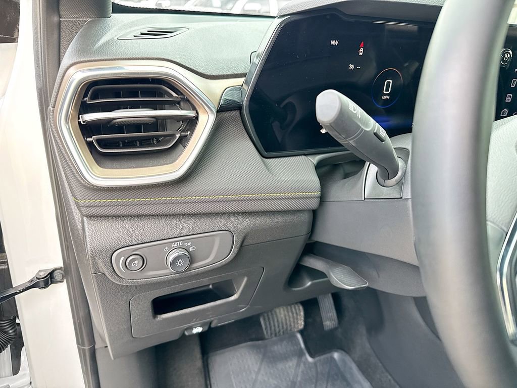 Used 2024 Chevrolet TrailBlazer ACTIV w/ Convenience Package image 10