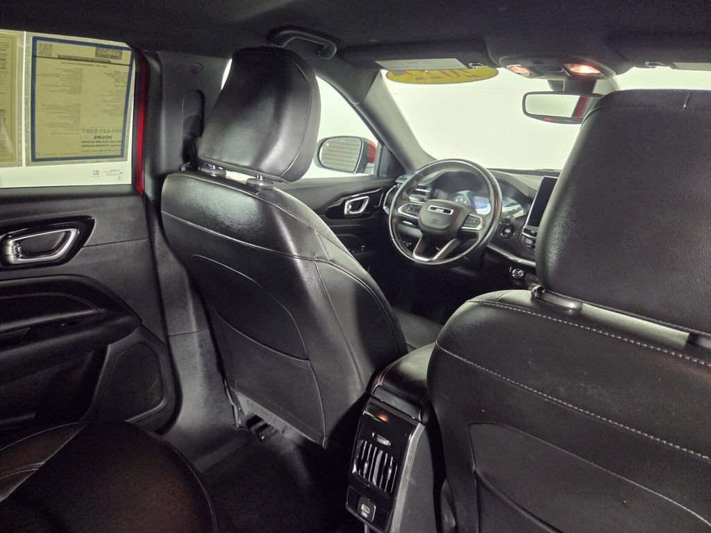 Used 2022 Jeep Compass Limited AWD/4WD image 29