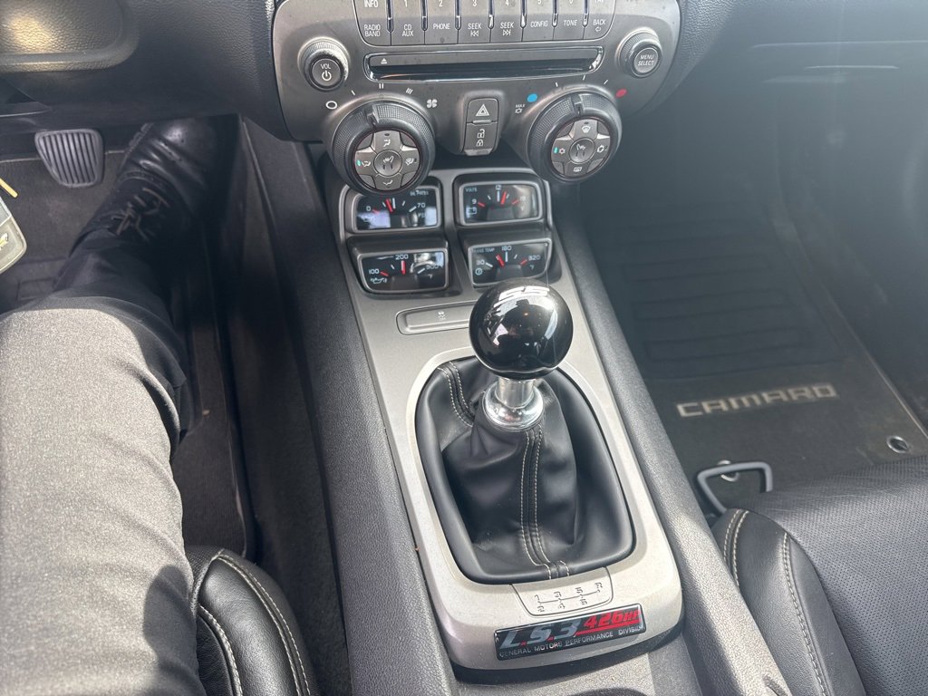 Used 2010 Chevrolet Camaro SS w/ RS Package image 12