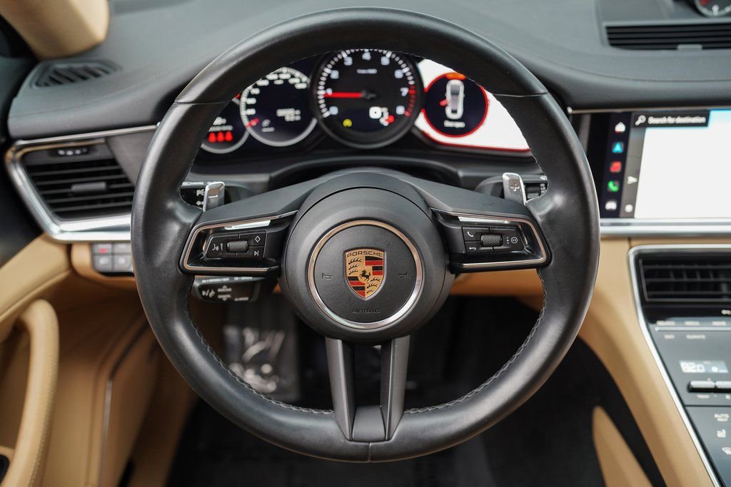 Used 2022 Porsche Panamera Platinum Edition image 27