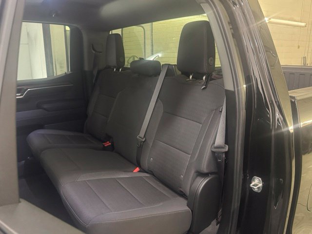 Used 2023 Chevrolet Silverado 1500 LT AWD/4WD image 21