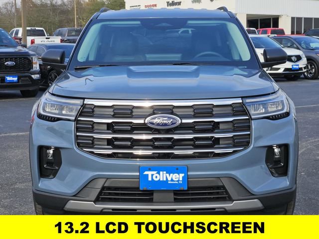 New 2026 Ford Explorer Active w/ Active Comfort Package image 3