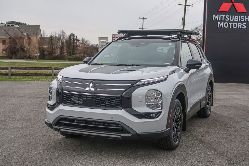 New 2026 Mitsubishi Outlander AWD image 5