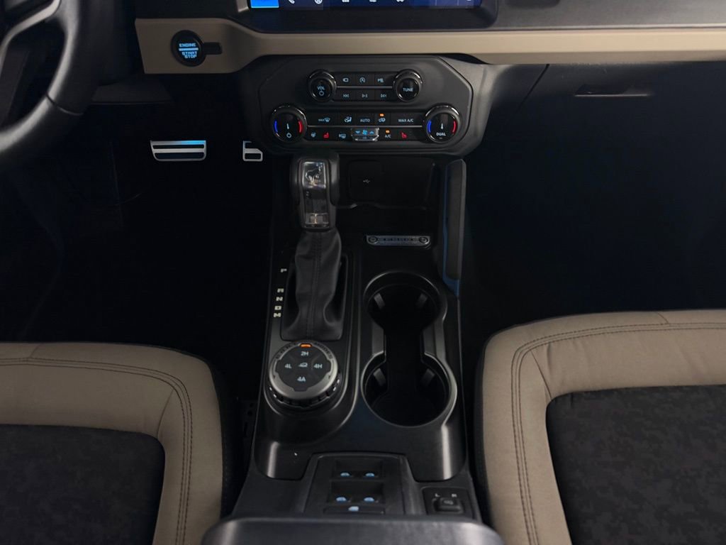Used 2022 Ford Bronco Wildtrak AWD/4WD image 16
