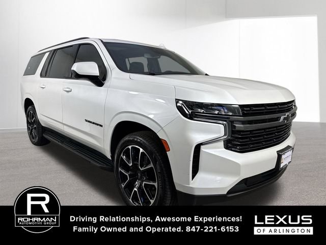 Used 2021 Chevrolet Suburban RST image 3