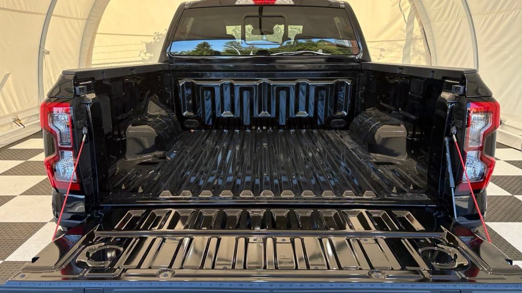 New 2026 Ford Ranger XLT w/ Black Appearance Package AWD/4WD image 4
