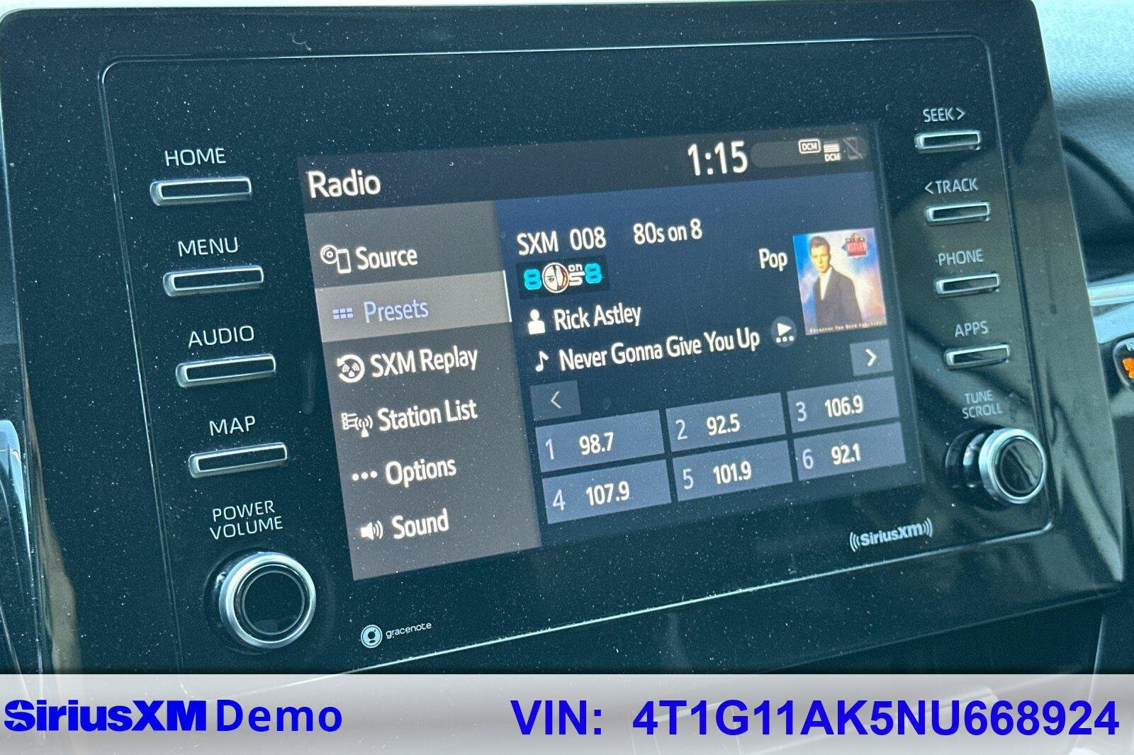 Certified 2022 Toyota Camry SE FWD image 26