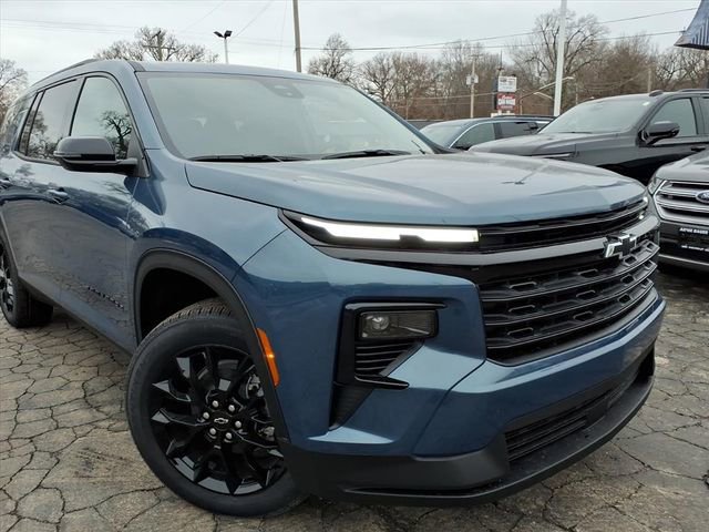 New 2026 Chevrolet Traverse LT w/ Midnight/Sport Edition image 14