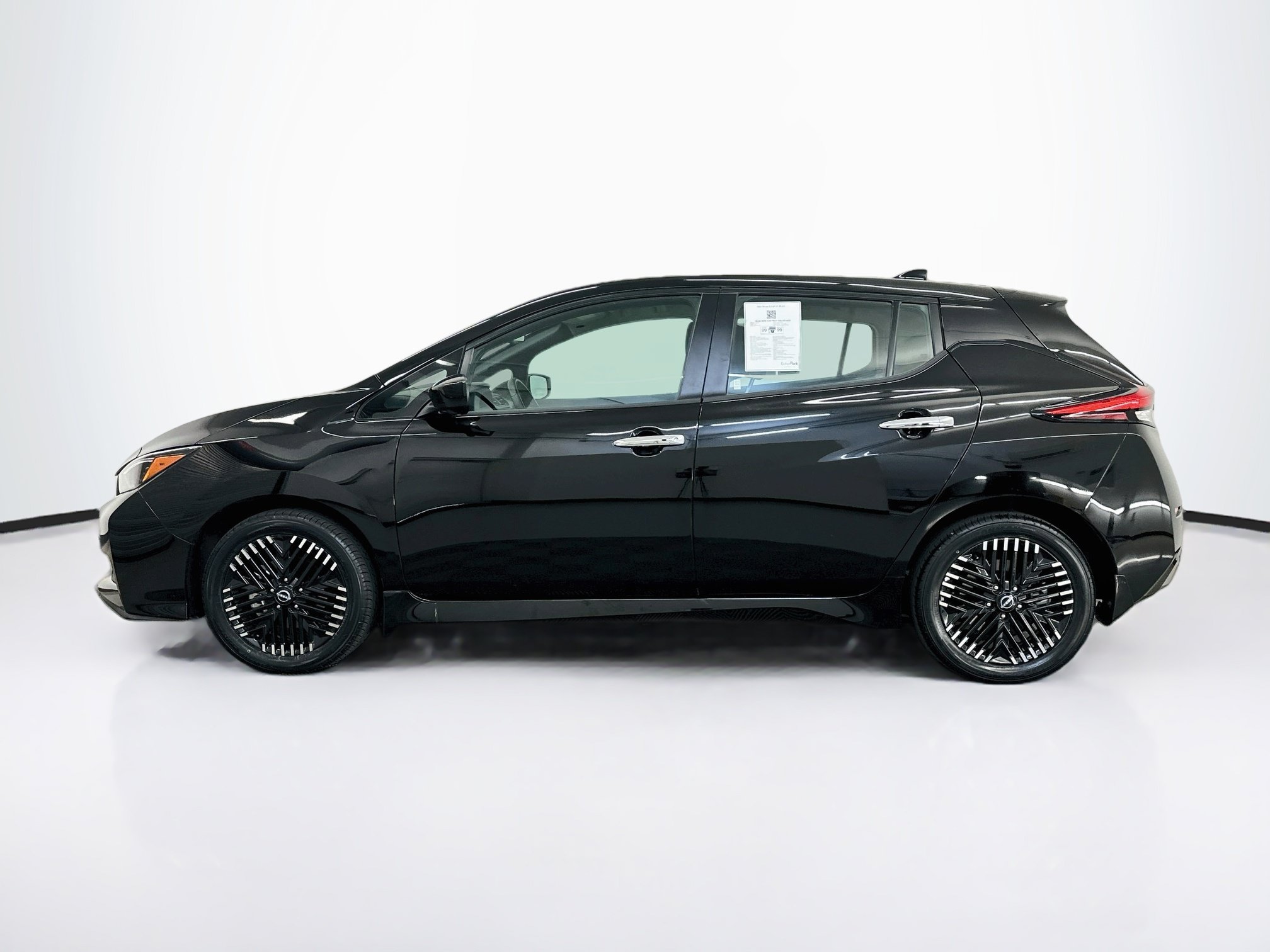 Used 2024 Nissan Leaf SV Plus FWD image 4