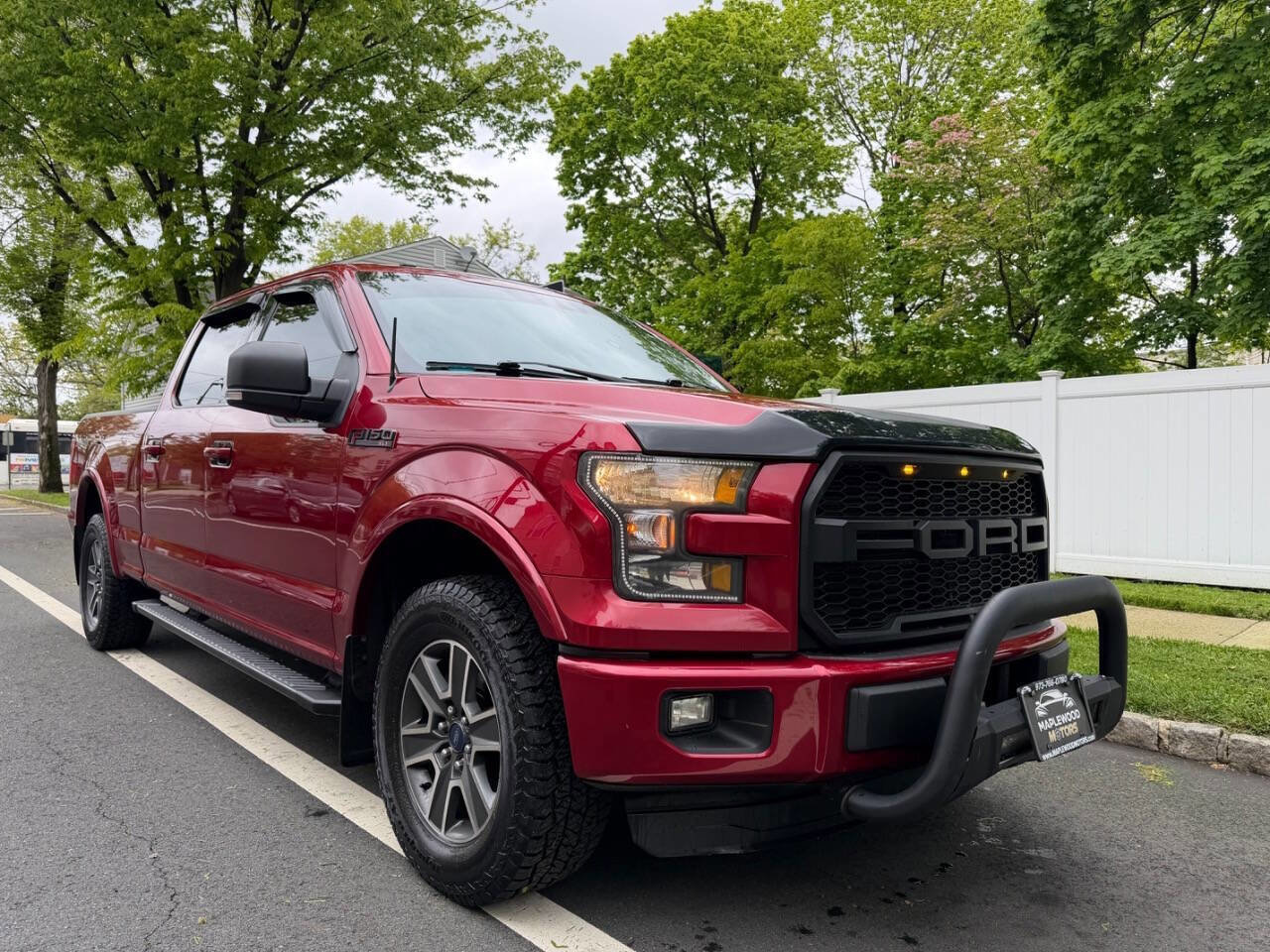 Used 2016 Ford F150 XLT w/ Equipment Group 302A Luxury AWD/4WD image 4
