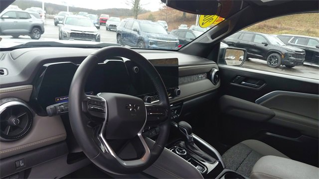 Certified 2024 Chevrolet Colorado ZR2 w/ Technology Package image 12