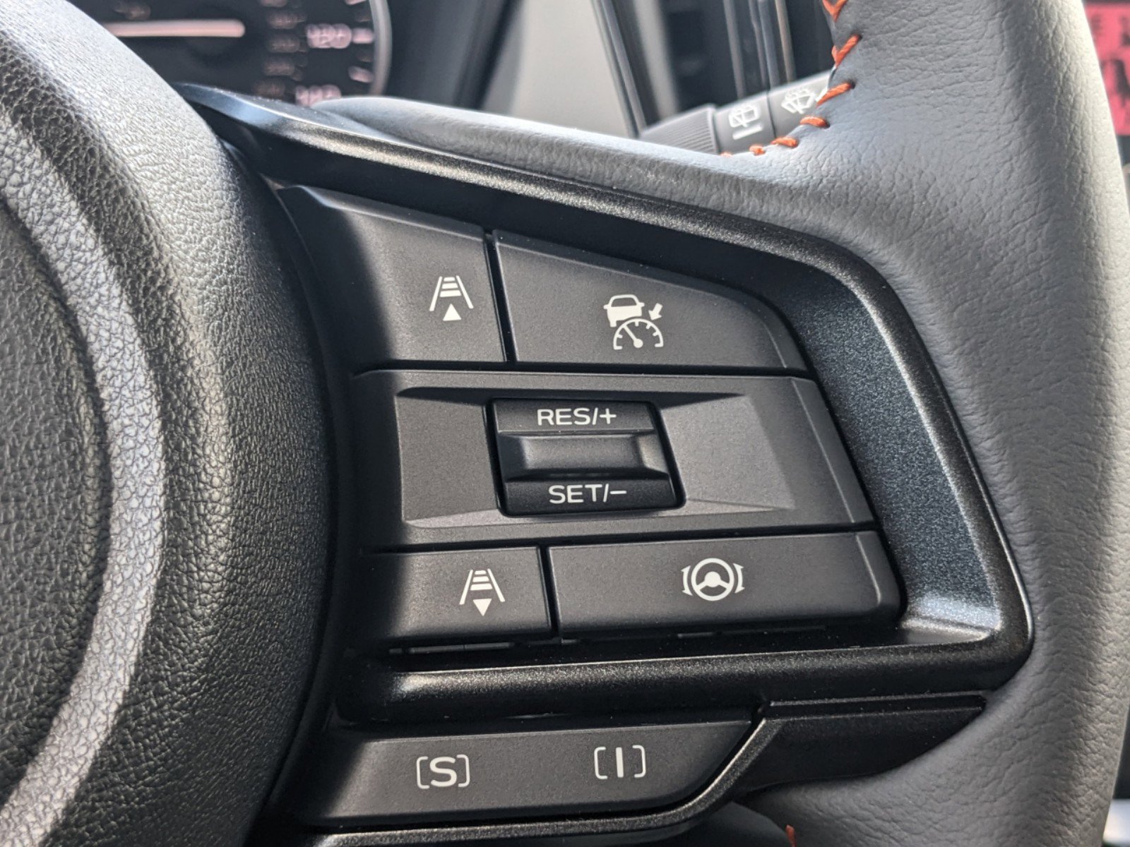 Certified 2025 Subaru Crosstrek 2.5i Limited w/ Popular Package #3A image 23