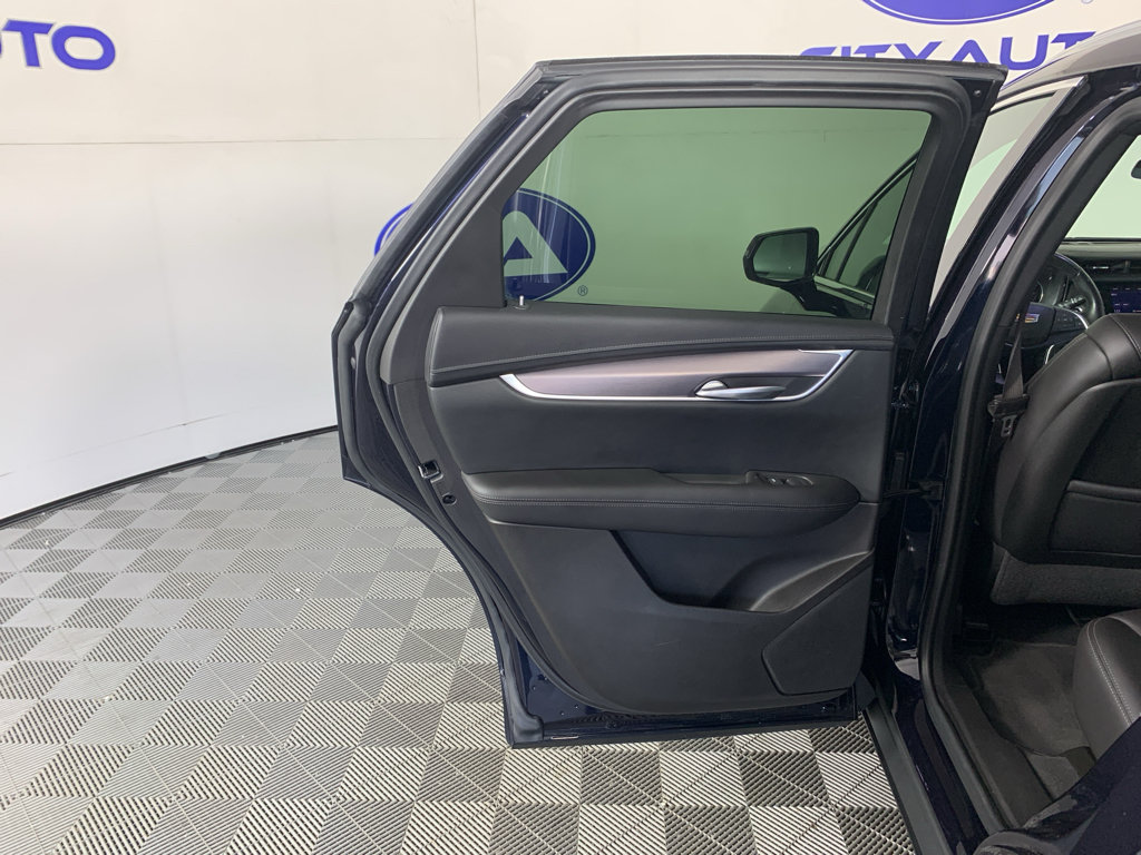 Used 2021 Cadillac XT5 Luxury FWD image 29