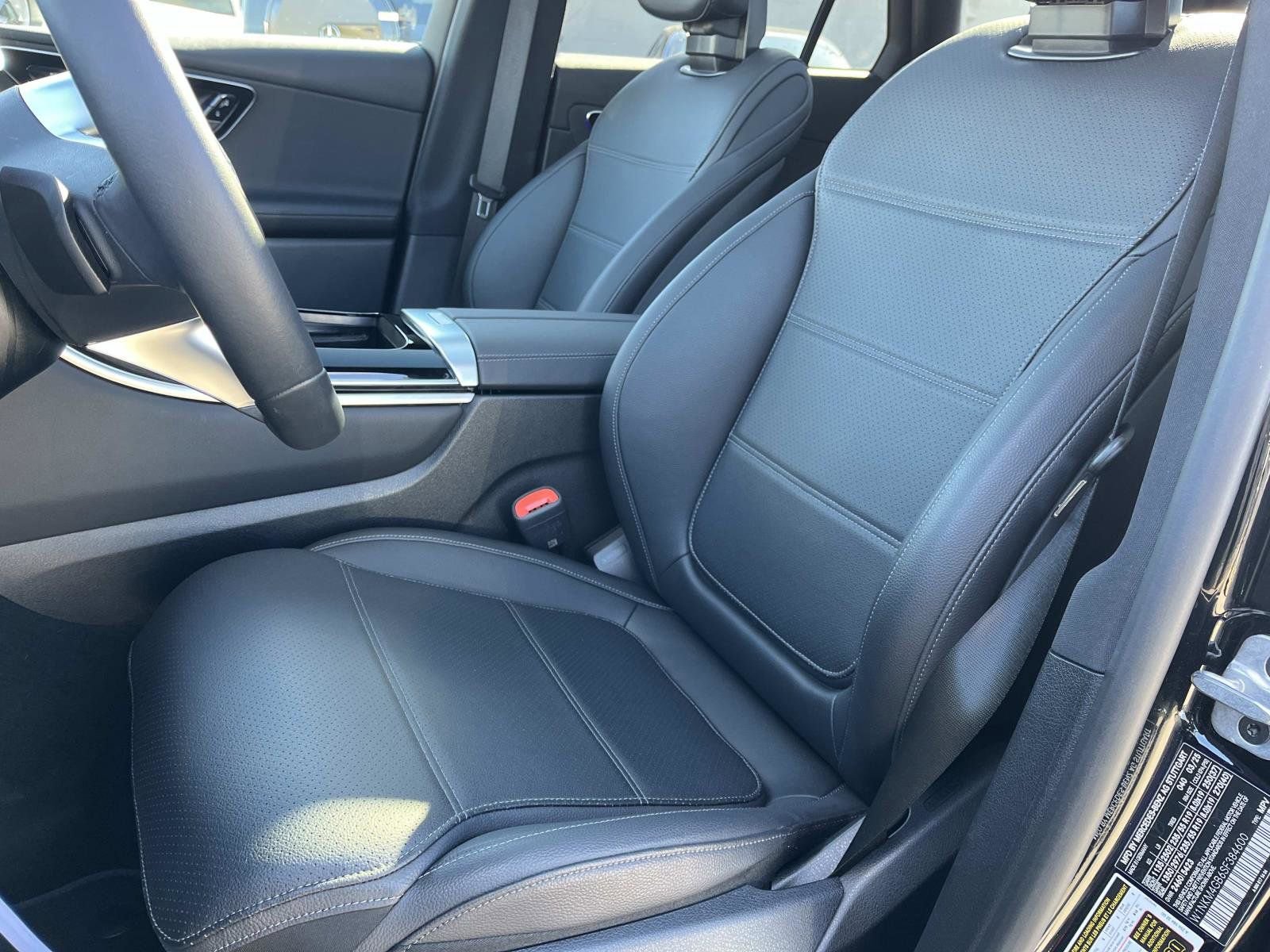 Certified 2025 Mercedes-Benz GLC 300 image 22