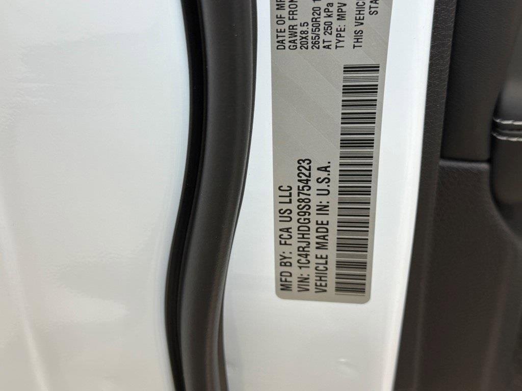 New 2025 Jeep Grand Cherokee Overland w/ Adv Protech Group III image 36