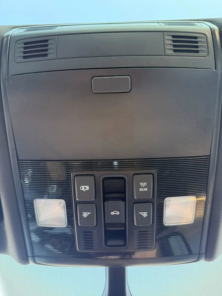 Used 2019 Volkswagen Jetta R-Line w/ R-Line Cold Weather Package FWD image 25