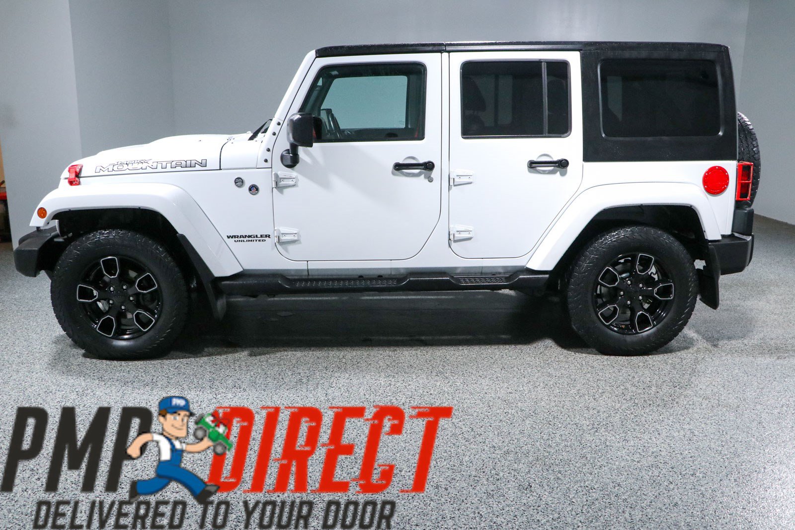 Used 2017 Jeep Wrangler Unlimited Sahara AWD/4WD image 10