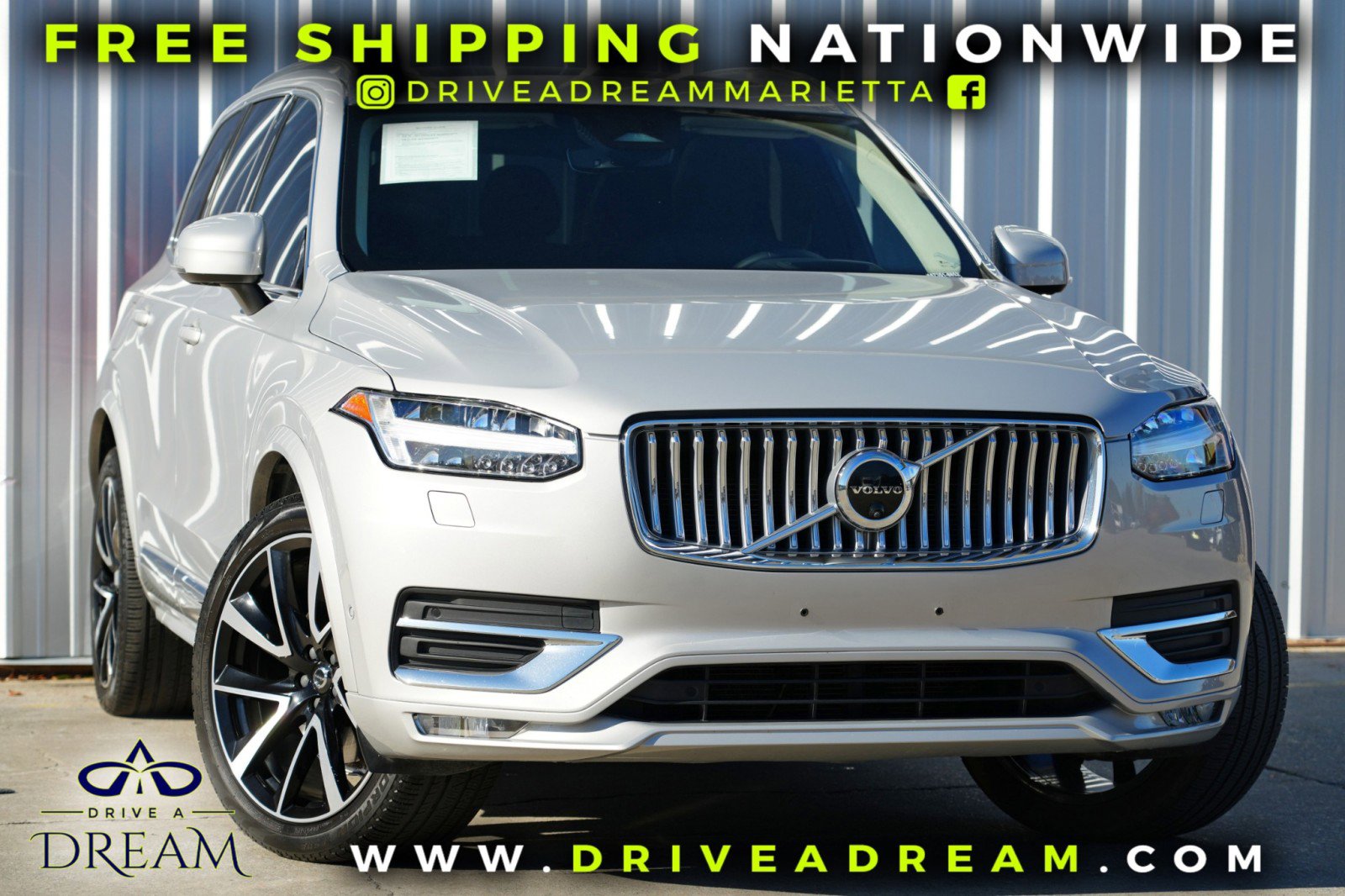 Used 2024 Volvo XC90 B6 Ultimate w/ Lounge Package image 2