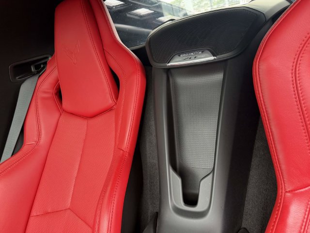 Used 2023 Chevrolet Corvette Stingray Coupe w/ 1LT RWD image 18