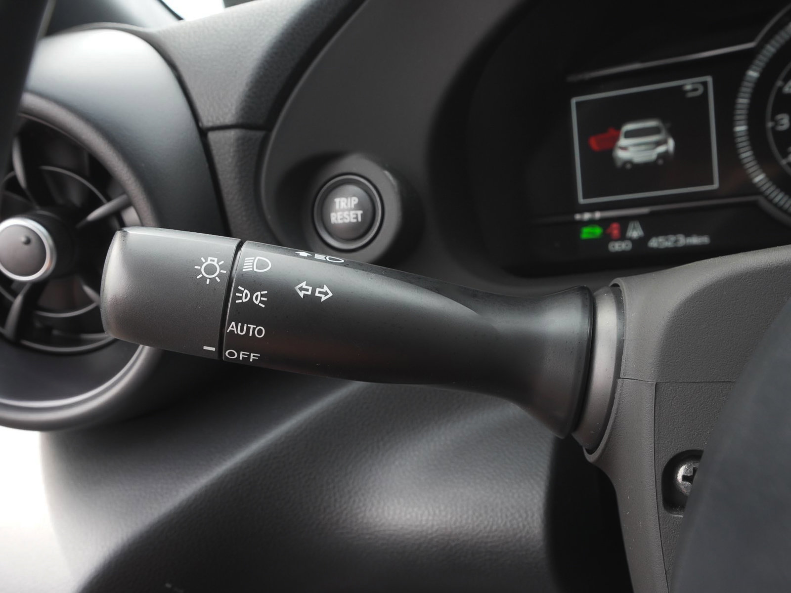 Used 2024 Toyota GR86 Premium image 16