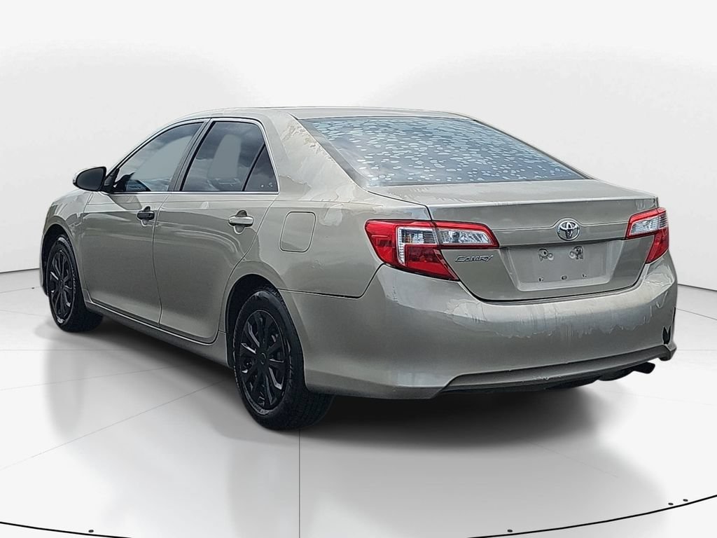 Used 2013 Toyota Camry FWD image 8