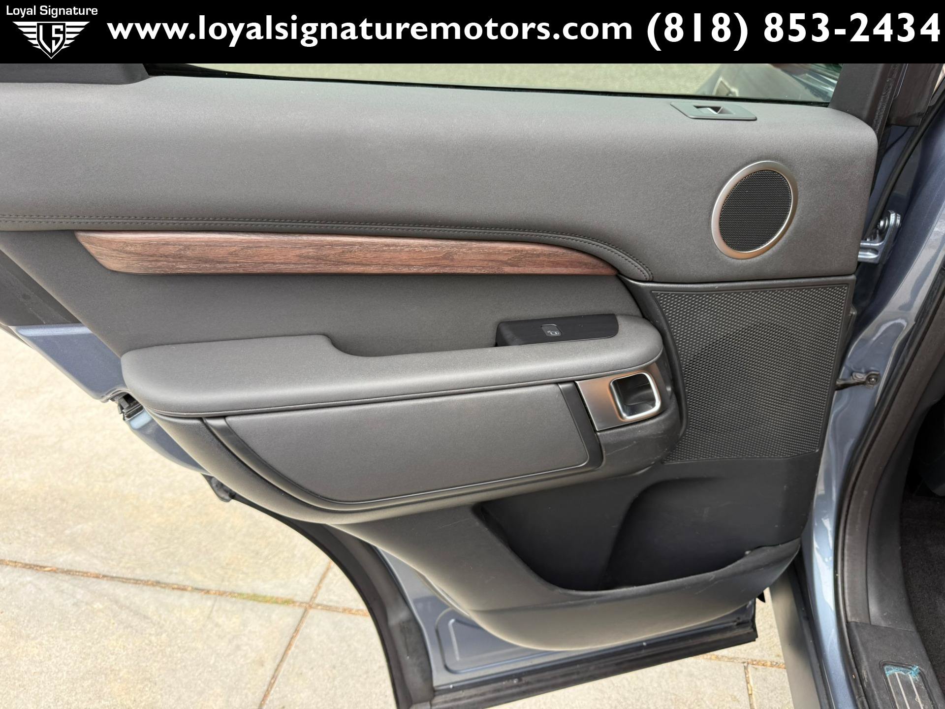 Used 2019 Land Rover Discovery HSE AWD/4WD image 20